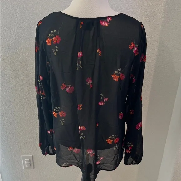 City Chic Black Floral Sheer Blouse - Picture 3 of 7